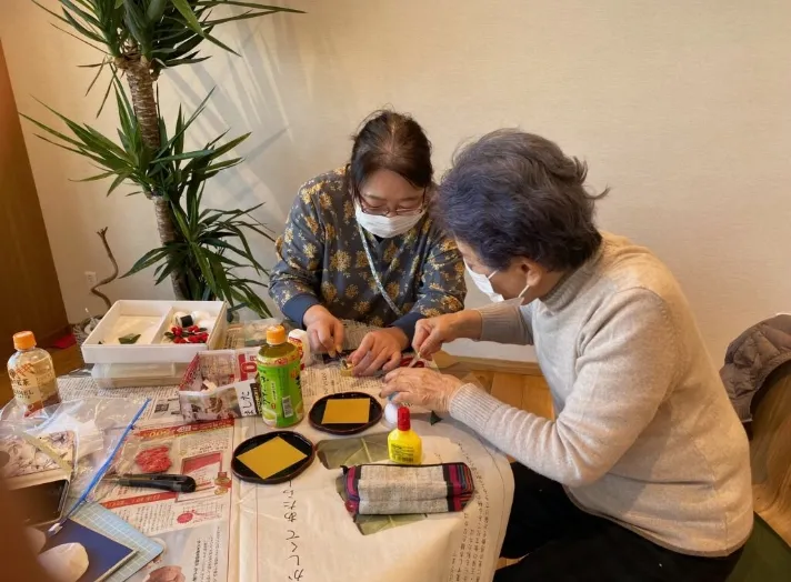 プラタナス工房様による小物作り